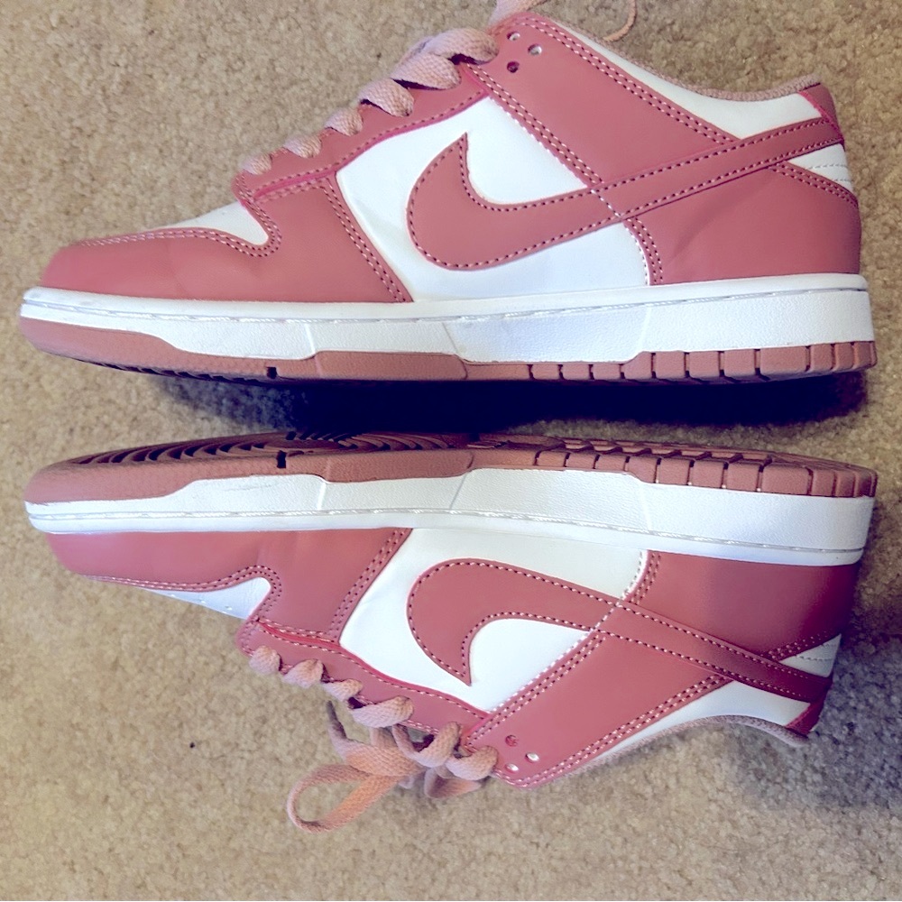 Tan Nike Low Dunks size 7